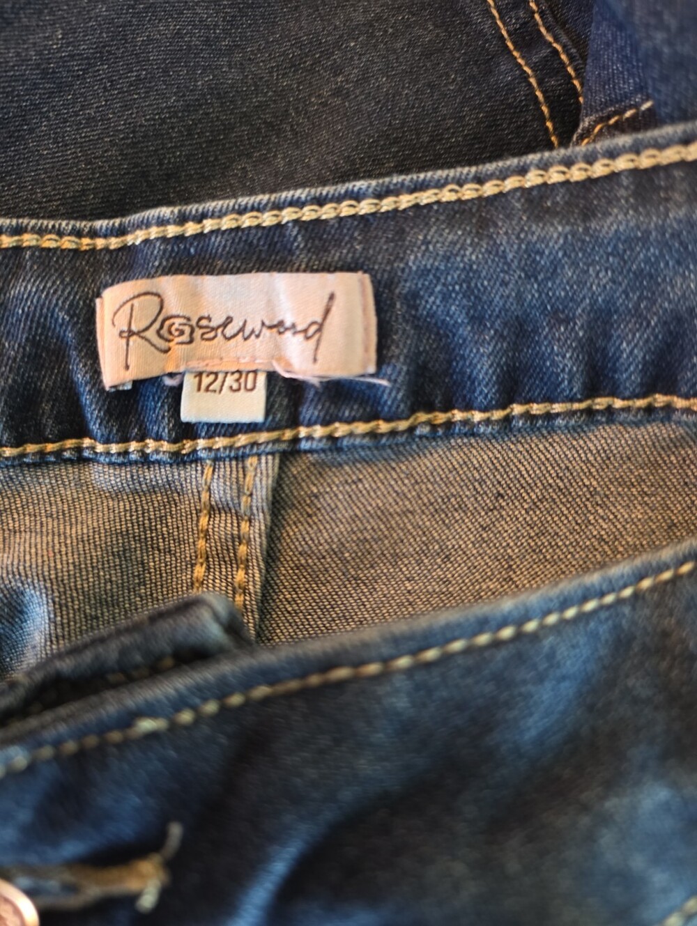 Rosewood Pleated Wide Leg Cropped Jeans Size 12/30 Dark Wash Denim - Picture 5 of 5